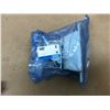 Image 2 : LOT OF SMC Y400T & Y600T INTERFACE SPACER W/ BRACKET