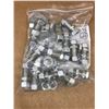 Image 2 : LOT OF PARKER SV18ZLCF STRAIT BULKHEAD UNION