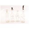Image 3 : 19KZ-10 LOT OF FOUR VINTAGE BACK BAR BOTTLES