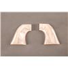 Image 2 : 19KK-27 PLAIN PEARL GRIPS