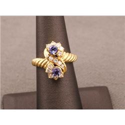 19RPS-29 SAPPHIRE & DIAMOND RING