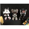 Image 2 : TRANSFORMERS TOY LOT