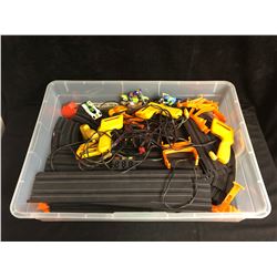 UNASSEMBLED TOY RACE CAR TRACK & ACCESSORIES