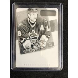 2013-14 PANINI PLAYBOOK #31 TREVOR LINDEN BLACK PLATE (1/1)