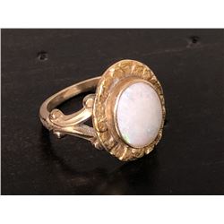 10k Gold & Opal Ring