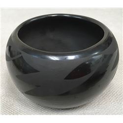 Native American Black On Black Santa Clara Pot