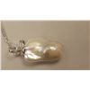 Image 2 : CERTIFIED 8.44 GRAMS MALUKU ISLAND PEARL PENDANT