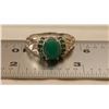 Image 5 : GORGEOUS 3.5 CT NATURAL EMERALD RING.