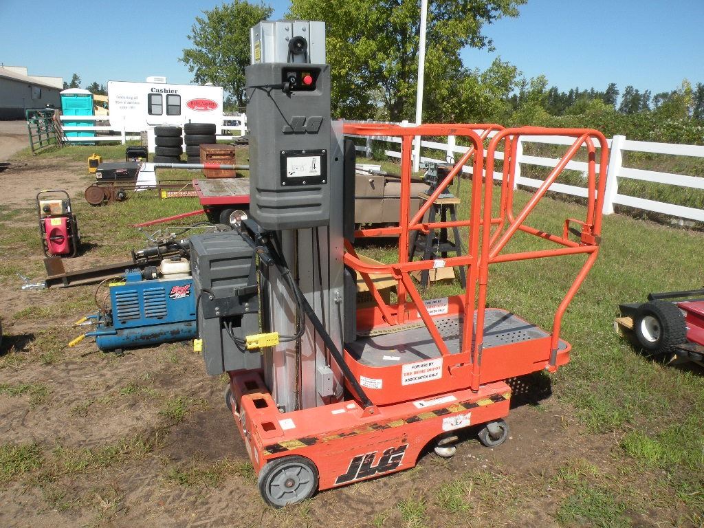 JLG 12SP manlift