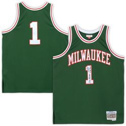 Oscar Robertson Signed Milwaukee Bucks Jersey Inscribed "HOF '79", "'64 MVP"  "'71 NBA CHAMPS" (Fana