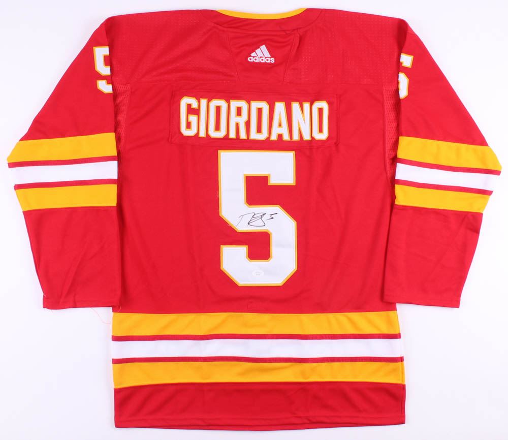 mark giordano jersey
