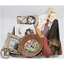 ESTATE FLAT OF COLLECTABLES & DECOR ( NEW AND USED