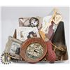Image 1 : ESTATE FLAT OF COLLECTABLES & DECOR ( NEW AND USED