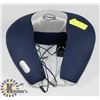 Image 1 : DR. SCHOLLS NECK/SHOULDER MASSAGE/HEAT