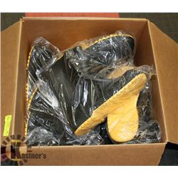 BOX OF RUBBER BOOT OVER SHOES