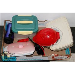 LARGE FLAT OF HOUSEWARES
