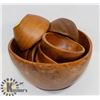 Image 1 : COLLECTION OF WOOD BOWLS AND LARGE WOOD SERVING