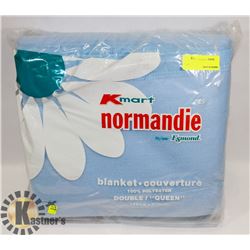 NEW DOUBLE/ QUEEN SIZE BLUE BLANKET