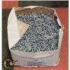 Image 1 : BOX OF 2" ROOF NAILS WITH NEO/WASHER