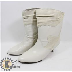 WHITE LEATHER BOOTS SZ 6.5