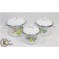 LOT OF THREE METAL MINI SERVING POTS WITH LIDS