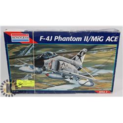 MONOGRAM F-4J PHANTOM II MIG ACE MODEL KIT