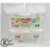 Image 1 : BAG OF BABY WIPES