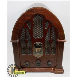 GE VINTAGE INSPIRED AM/FM RADIO REPLICA OF 1932