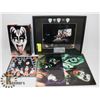 Image 1 : 4 KISS MEMORABILIA/BOOKS.