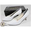 Image 1 : WESTIES RACE WHITE SZ 9.5