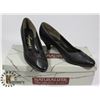 Image 1 : NATURALIZER BLACK SZ 6.5