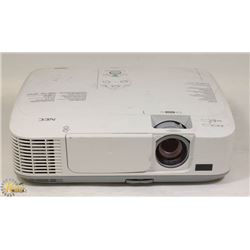NEC 2600 LUMENS PROJECTOR/NEW BULB/HDMI