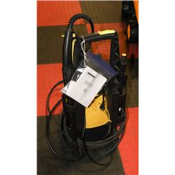 KARCHER POWER WASHER