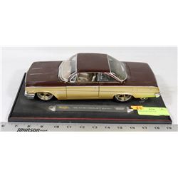 IMPALA DIE CAST CAR
