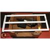 Image 1 : EXTERIOR BLACK COACH LIGHT, WHITE SECURITY BARS