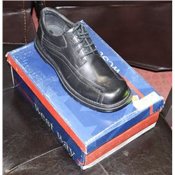 WESTWAY MENS SZ 9 SHOES