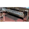 Image 2 : MIRRORED GLASS DIAMOND STYLE ACCENT COFFEE TABLE