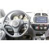 Image 12 : UNRESERVED! 2002 TOYOTA RAV4