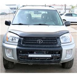 UNRESERVED! 2002 TOYOTA RAV4