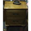 Image 3 : ESTATE OAK BEDROOM SET