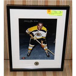 WILLIE O'REE SIGNED 8 X 10 WITH PIN AND COA