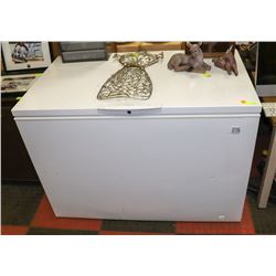 KENMORE HEAVY DUTY CHEST FREEZER