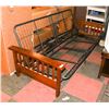 Image 1 : WOOD AND METAL FUTON FRAME.