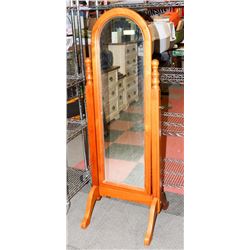 PINE 5' CHEVELLE MIRROR. FURNITURE