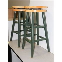 PAIR OF SOLID WOOD SWIVEL BAR STOOLS. FURNITURE
