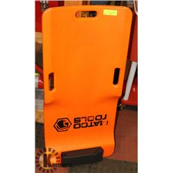 MATCO TOOLS CREEPER.