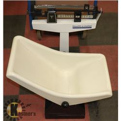 HEALTH-O-METER PROFESSIONAL PEDIATRIC WEIGHT SCALE