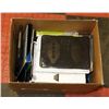 Image 1 : BOX OF APPLE TABLET ACCESSORIES