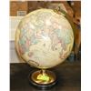 Image 1 : ESTATE GLOBE