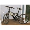 Image 1 : HUFFY BICYCLE BLACK AND GREY 18"